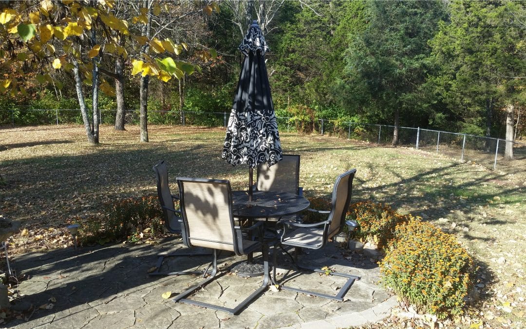 Patio Table, Umbrella and 4 Chairs