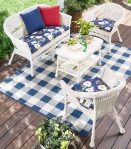 Outdoor Wicker Patio Furniture Sets-Easy Care Resin Wicker conversation set
