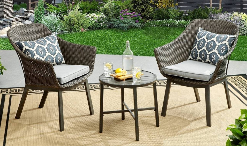 Better-Holmes-and-Gardens-Carson-Cove-bistro-set-1