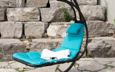 7 Styles of the Best Outdoor Hanging Chairs