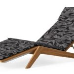 Roos patio chaise lounger with cushions