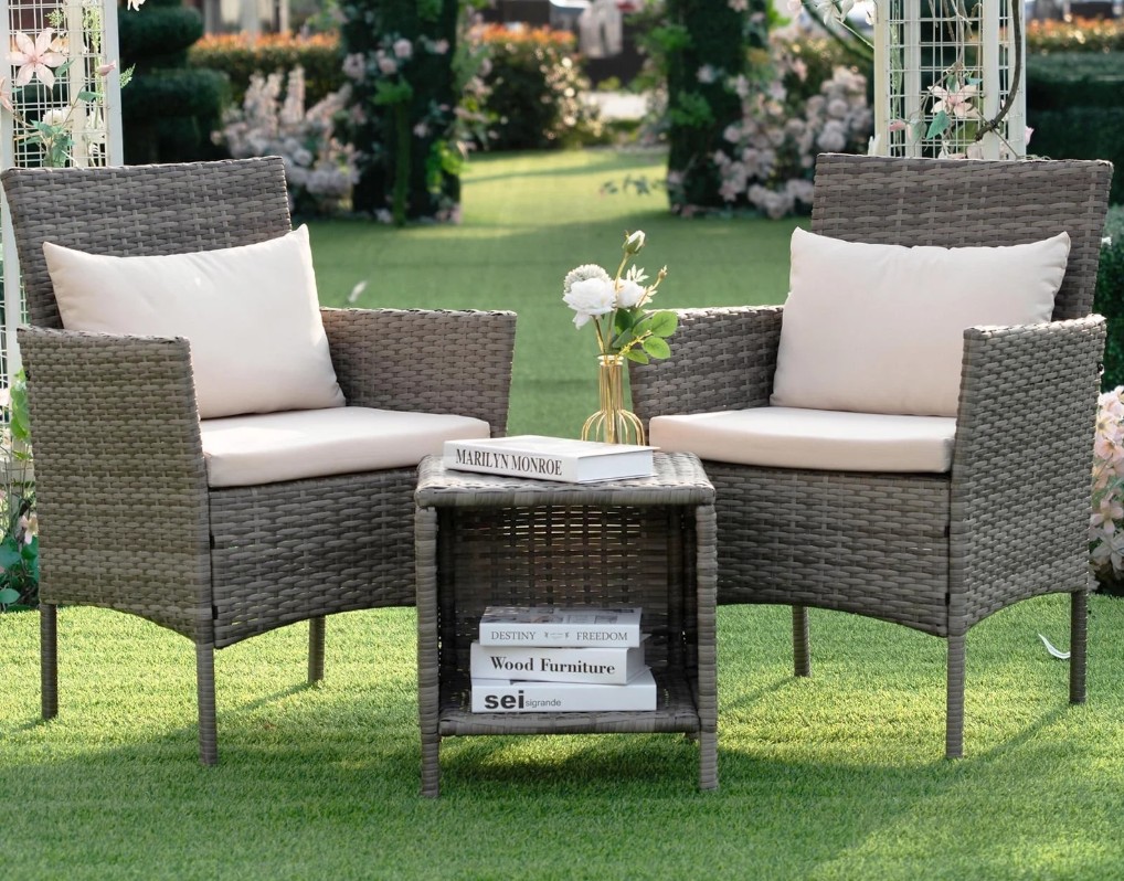 Tappio wicker patio bistro set