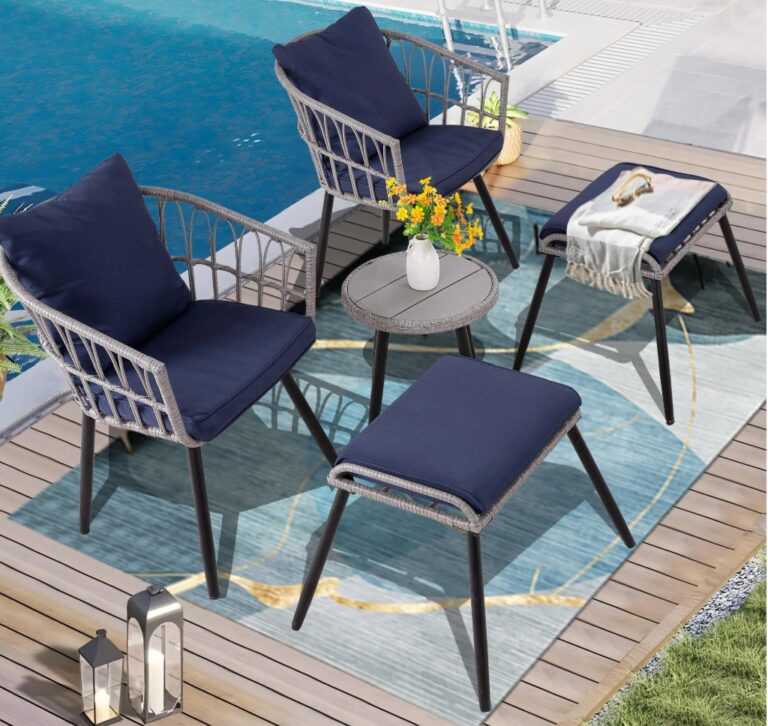 FHFO bistro set wtih round table and ottomans