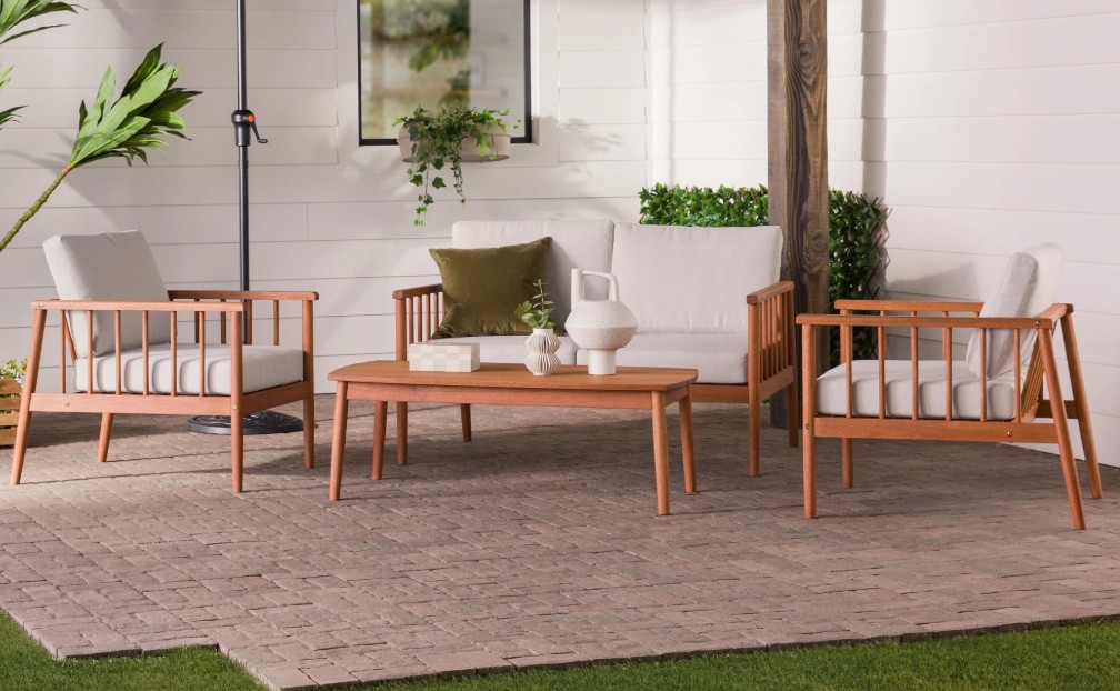 Walker Edison Modern Eucalyptus chat set