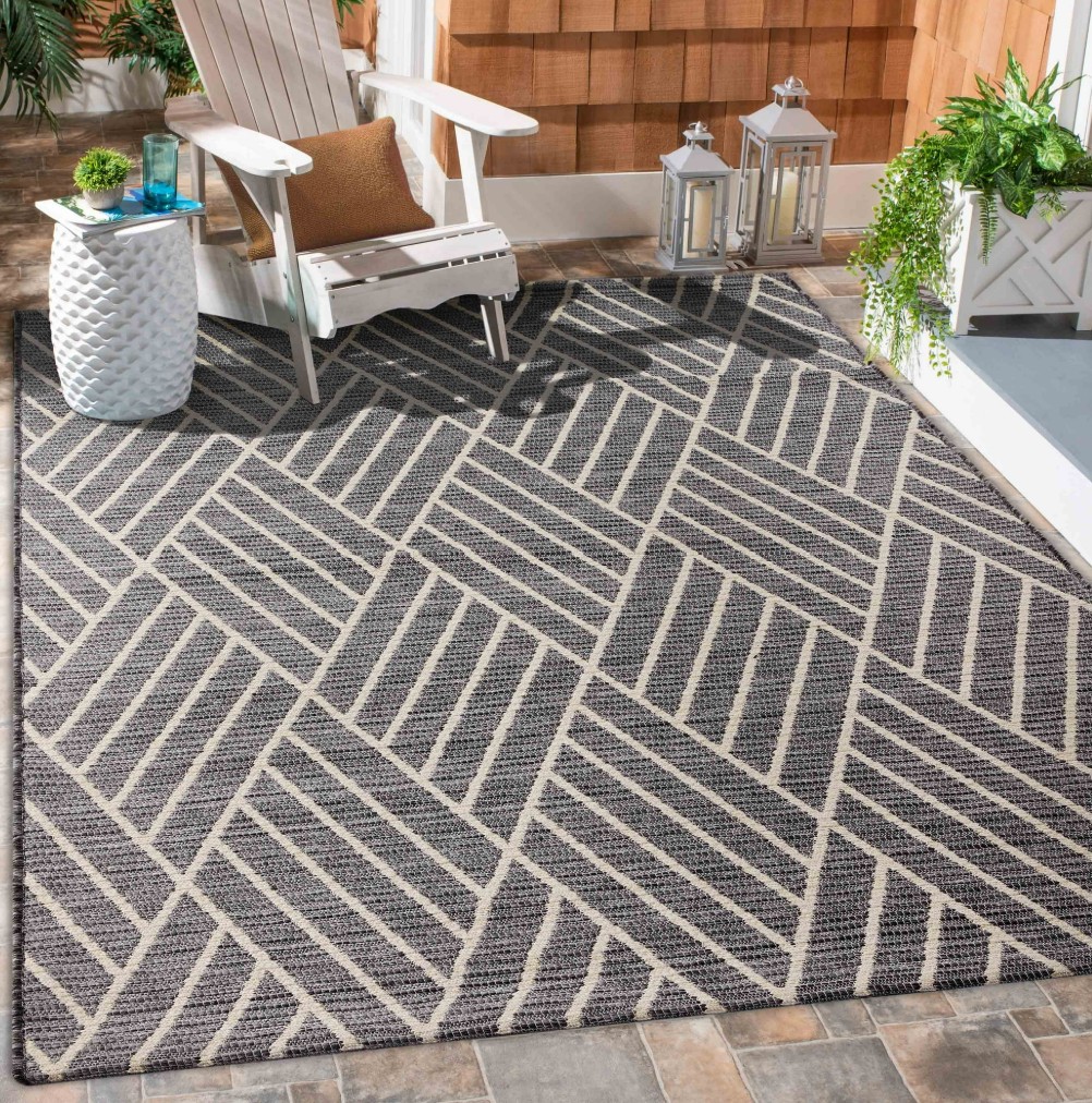 Better Homes and Garderns Diamond outdoor rug Charcoal