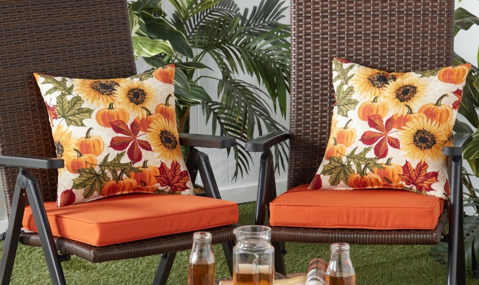 Square flower themed throw pillow