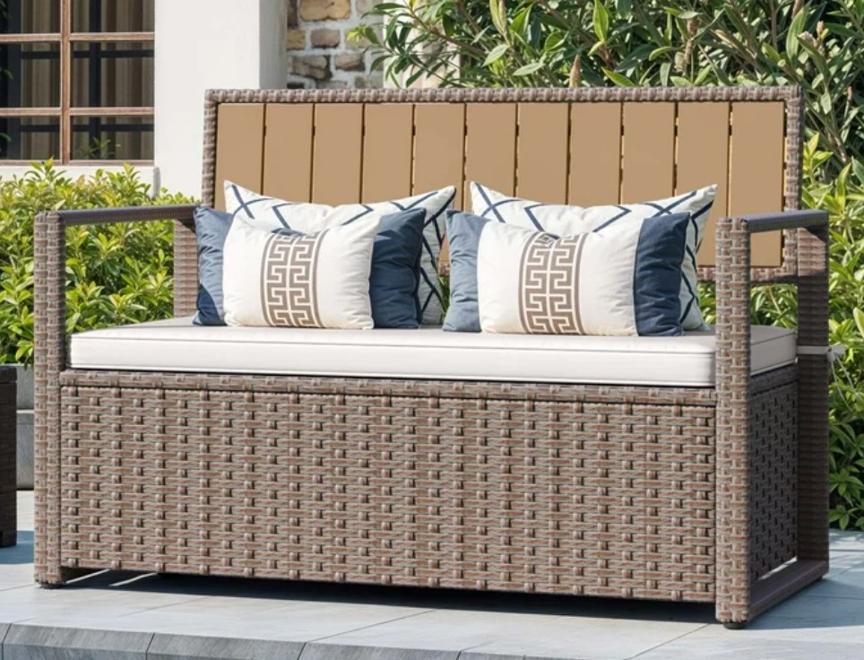 Uforic 70 gal storage bench with cushion